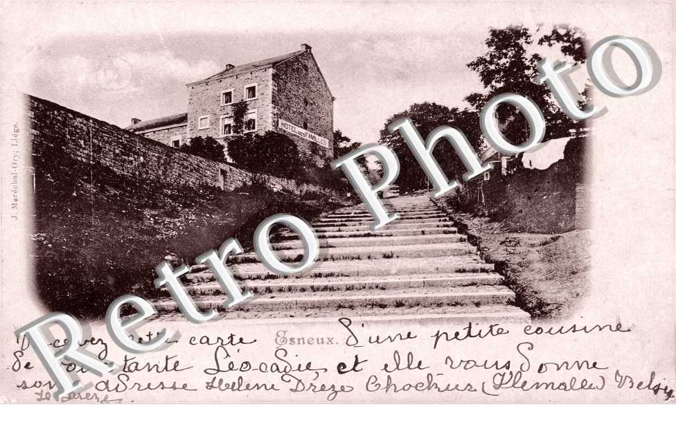 Une rue - Escaliers
