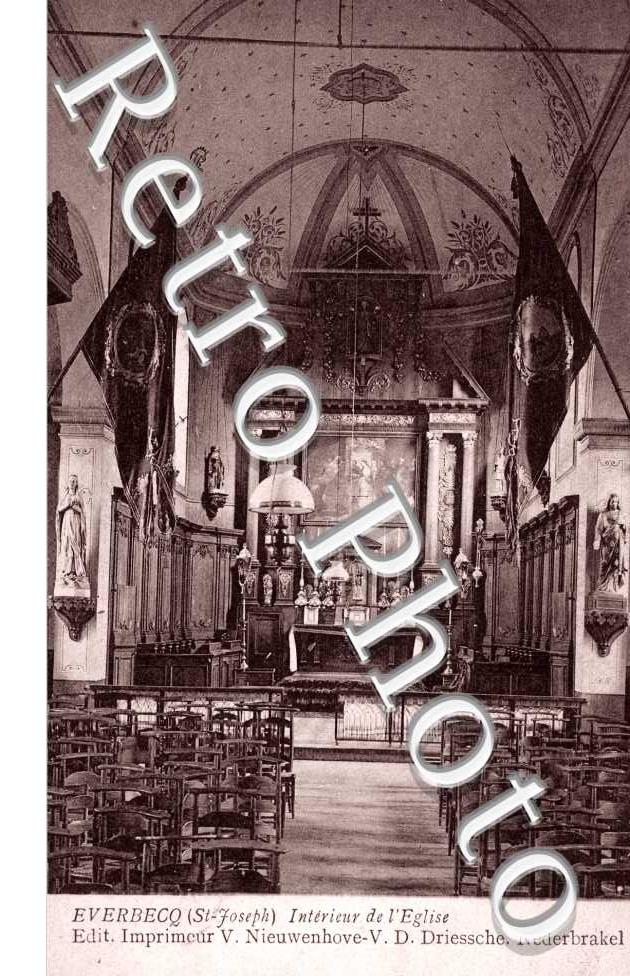Interieur de l'Eglise