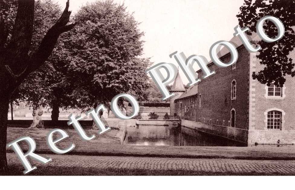 Franc Waret Le chateau