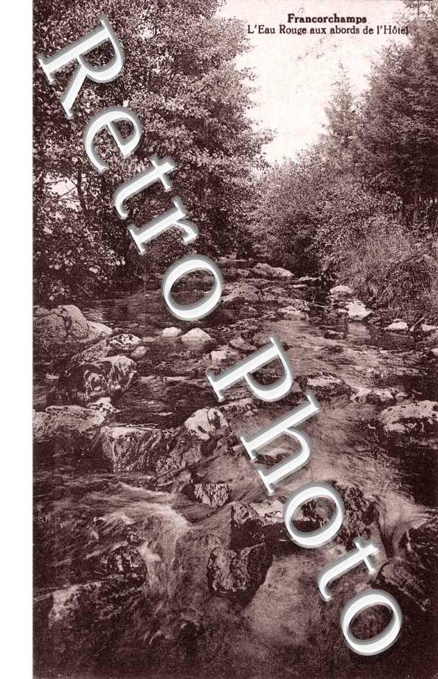 L'eau rouge aux abords de l'Hotel