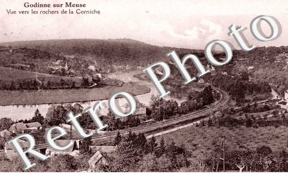 vue vers les rochers de la Corniche