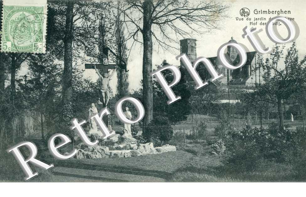 vue du jardin de l'abbaye