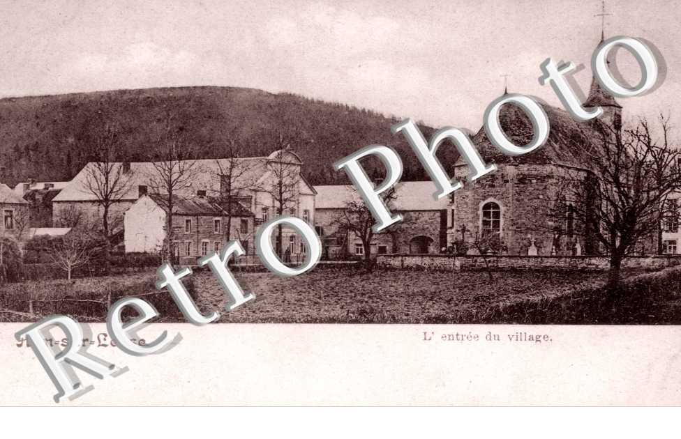 l'entree du village