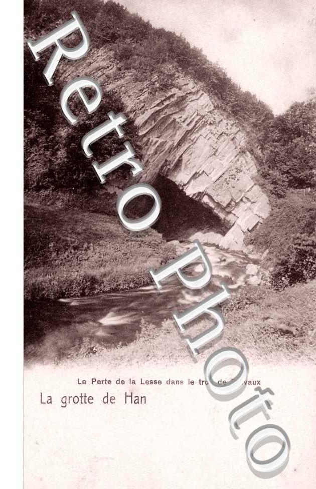 la perte de la Lesse dans le trou de Belvaux