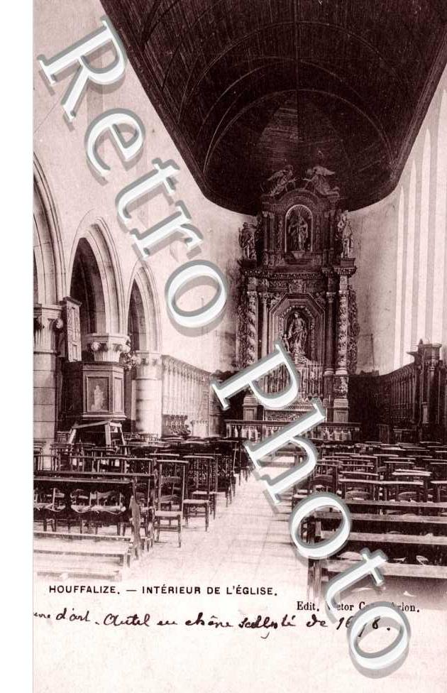 interieur de l'eglise