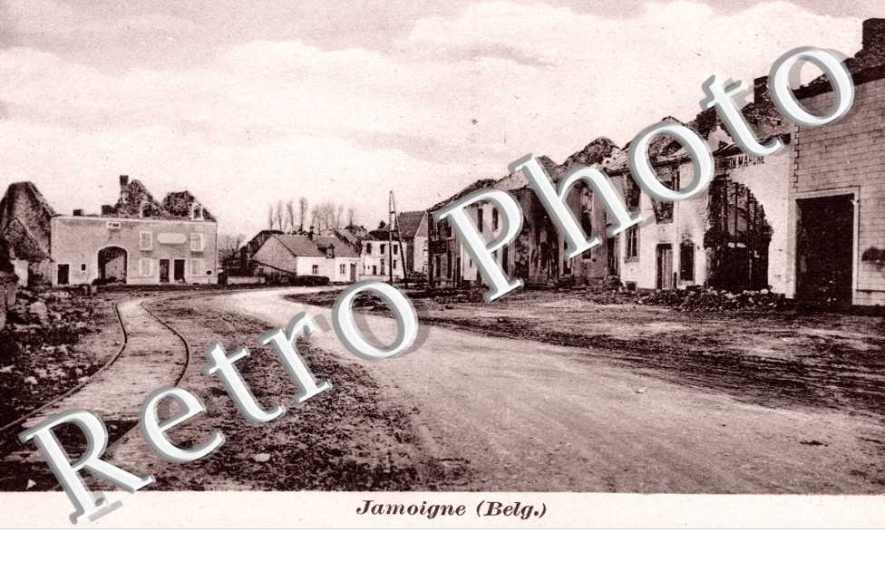 une rue du village