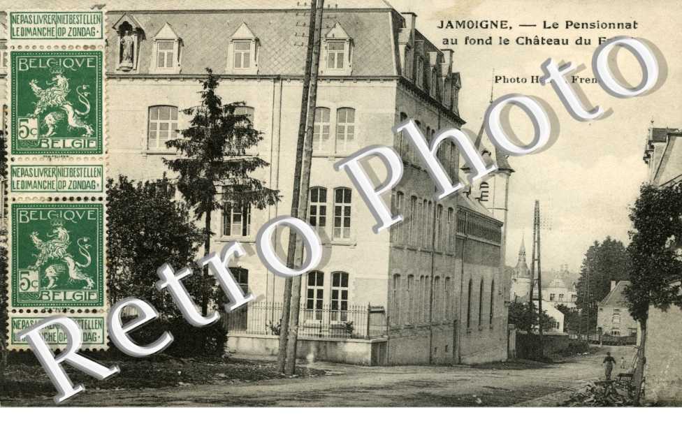 le pensionnat, au fond le chateau du Faing