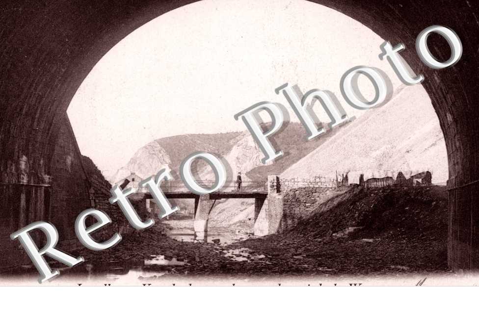 vue du dessous le grand pont de la Wamme