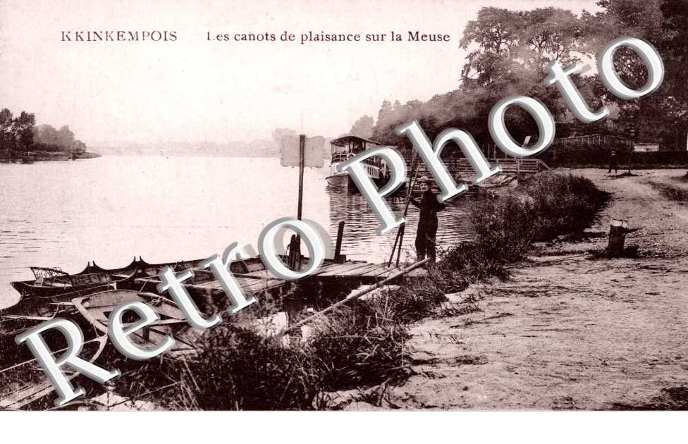 Kinkempois, canots de plaisance sur la Meuse