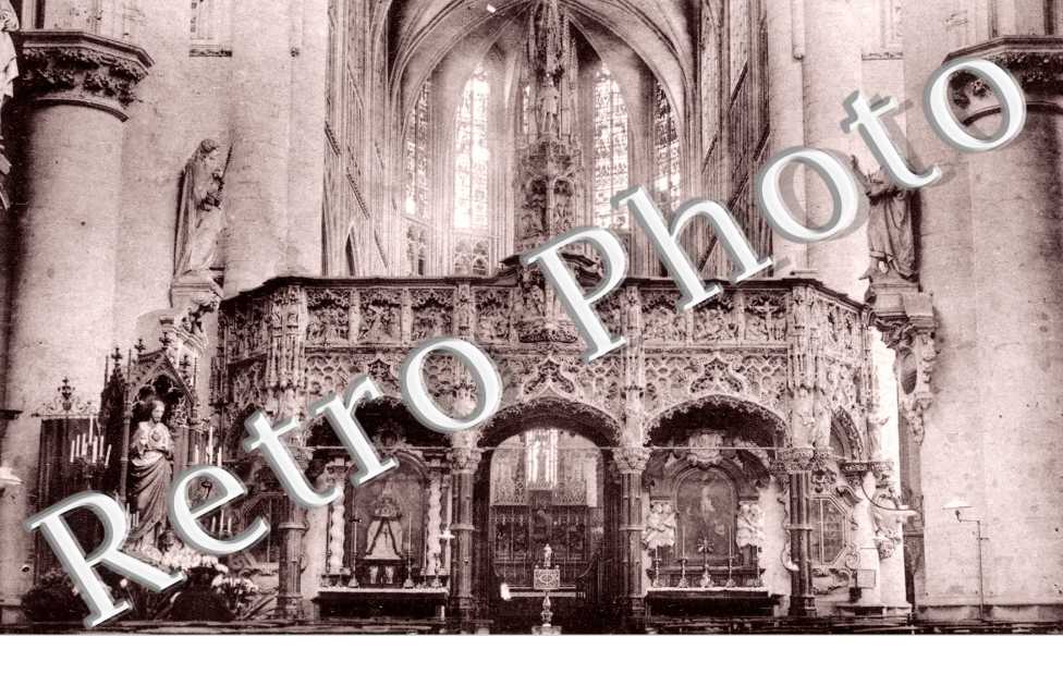 interieur de l'eglise Saint Gommaire