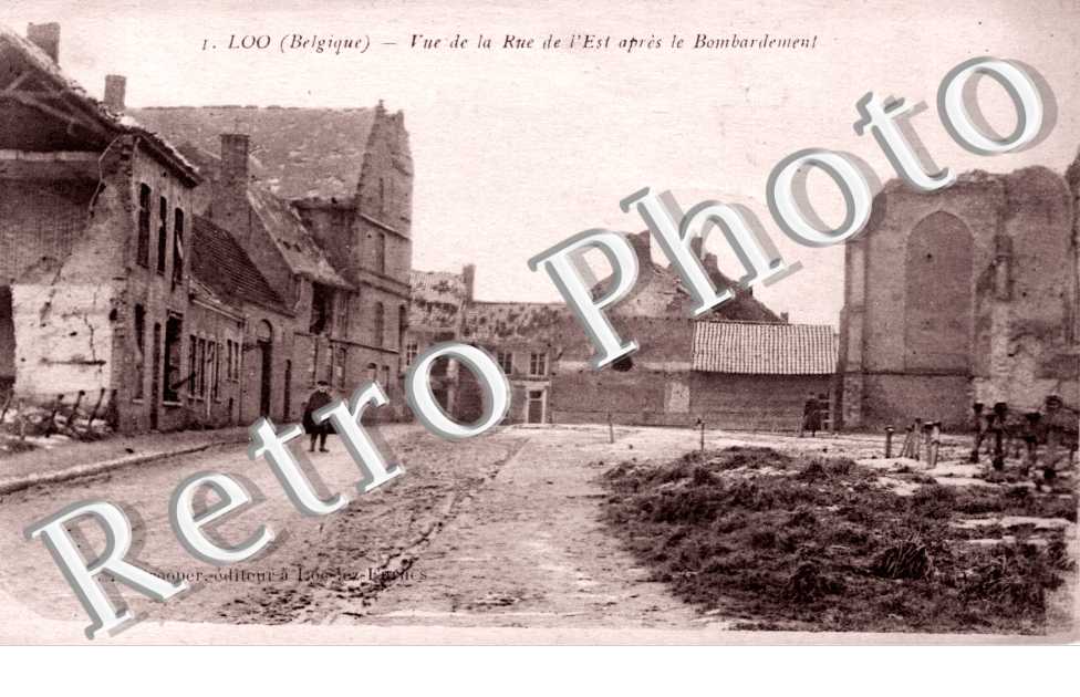 vue sur la rue de l'Est apres le bombardement
