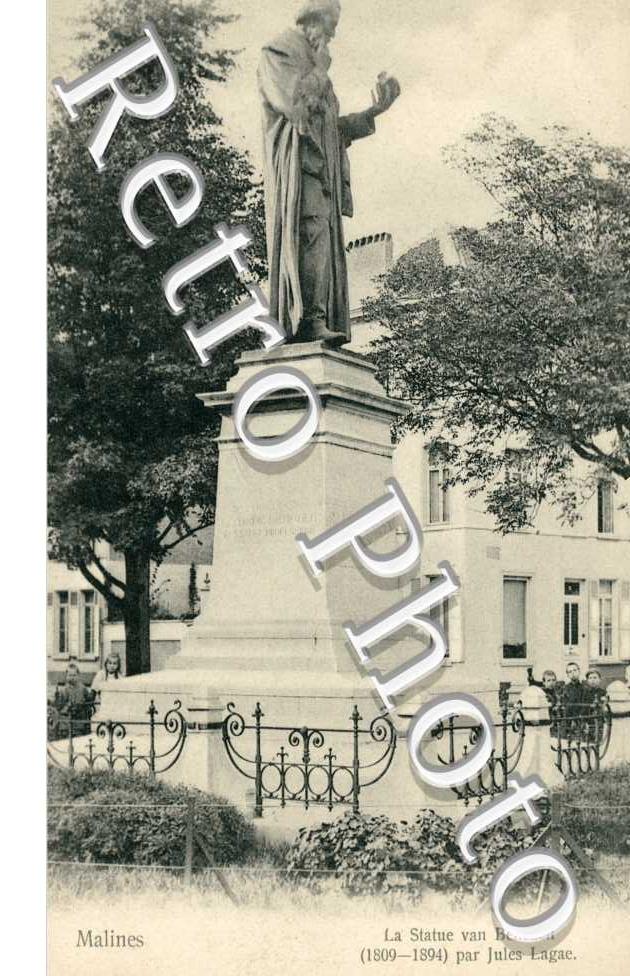 Statue Van Beneden