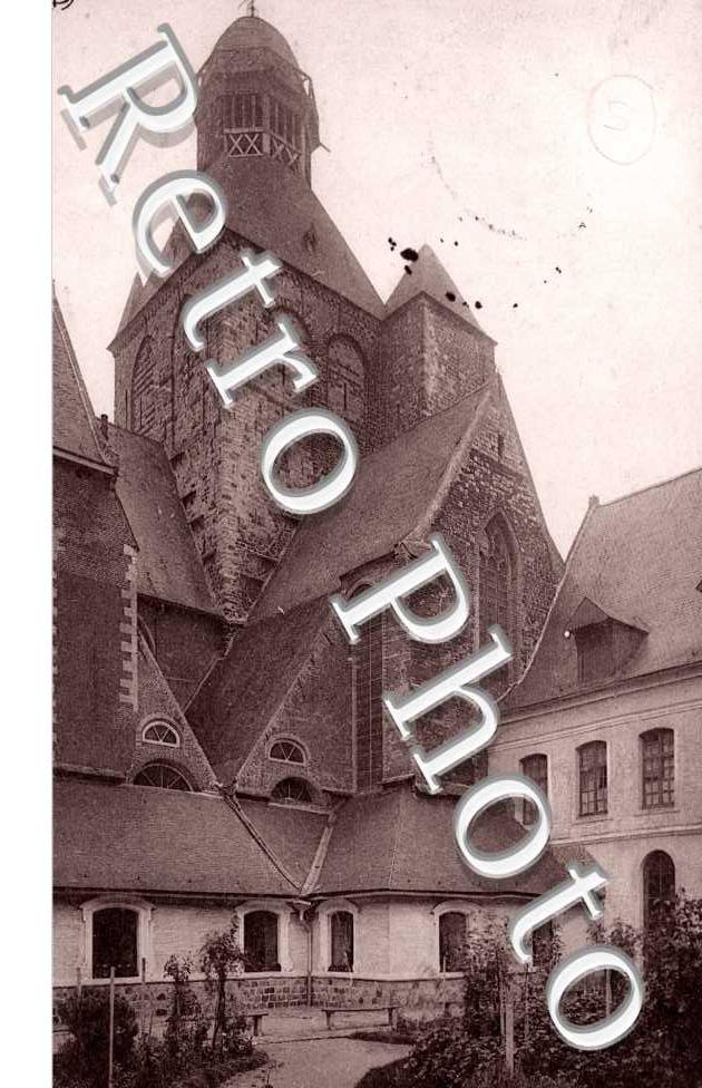 Institution Royale, - Cour Saint Georges