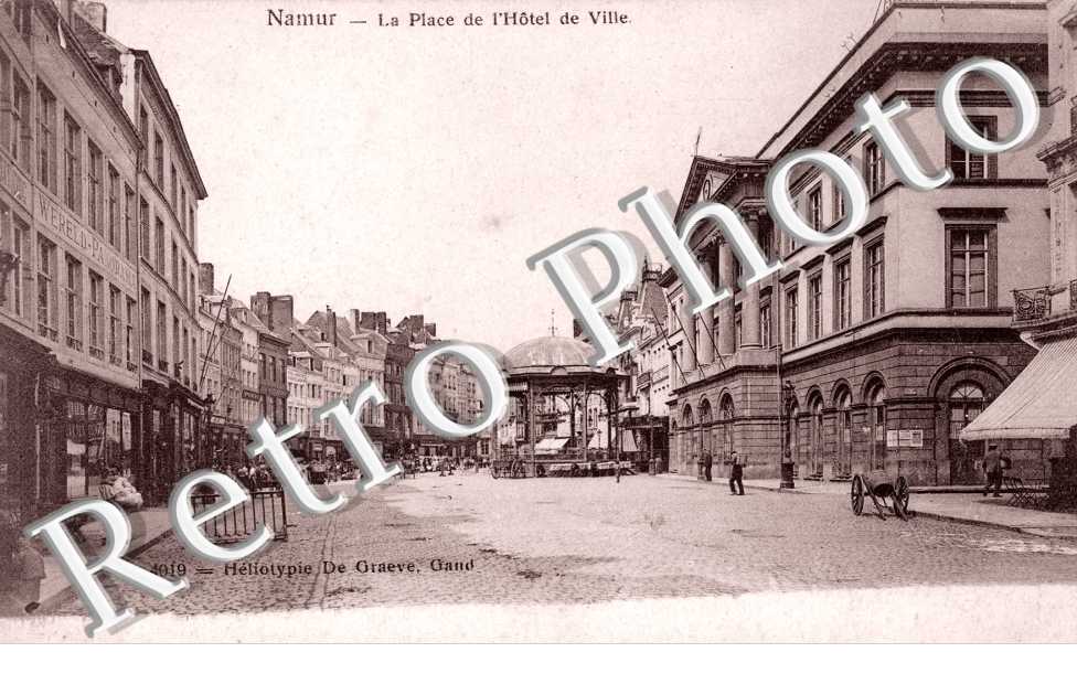 la Place de l'Hotel de ville