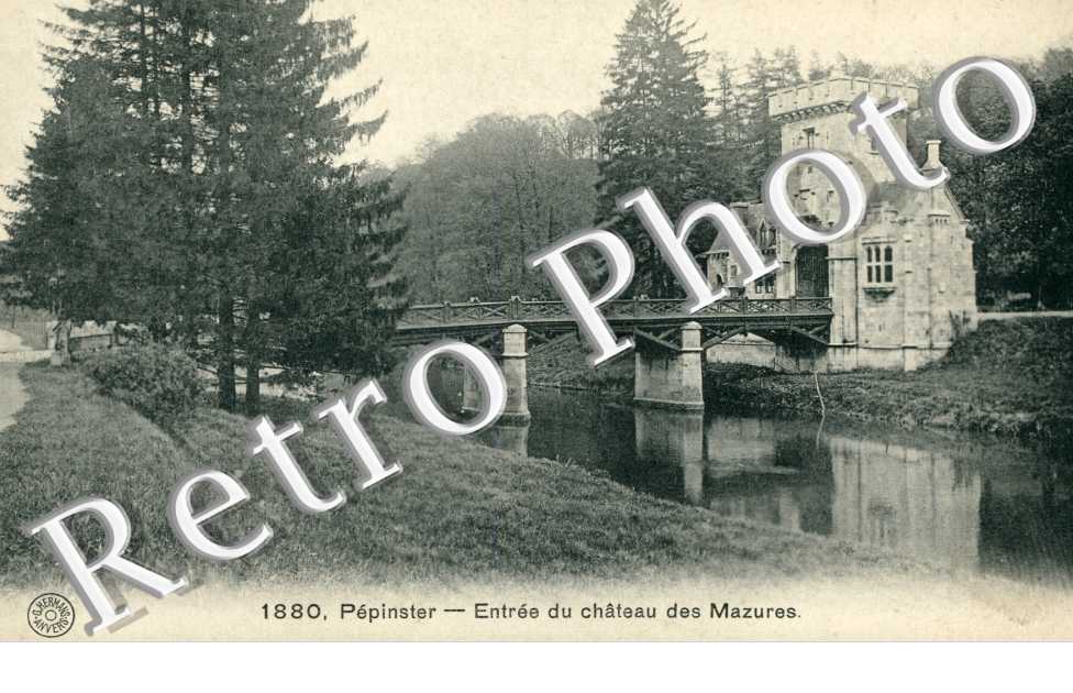 entree du chateau des Mazures