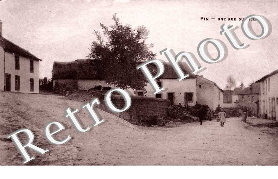 Une rue du village