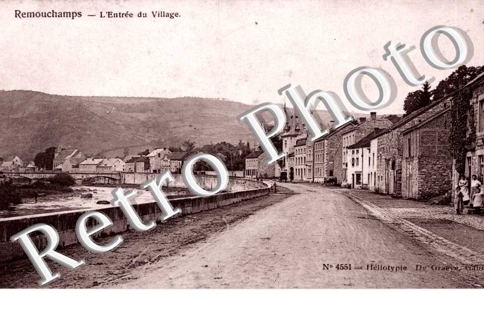 l'entree du village