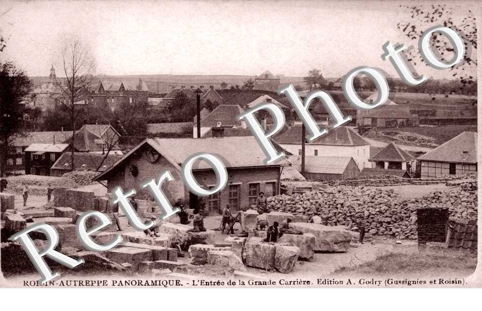 l'entree de la grande carriere