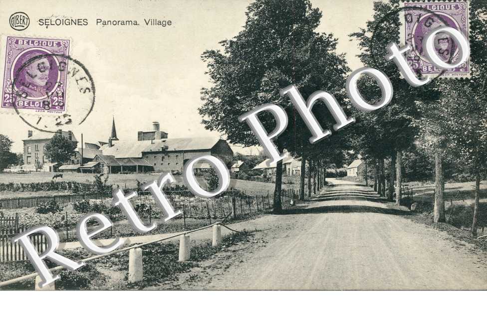 Panorama, Village
