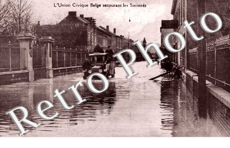 L'Union Civique Belge secourant les Sinistr - Inondation