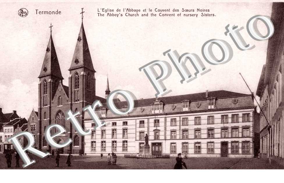 l'eglise de l'abbaye et le couvent des soeurs noires