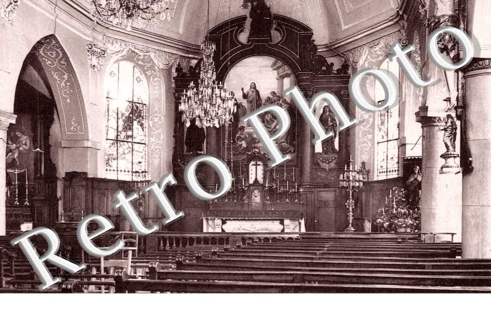 Interieur de l'Eglise