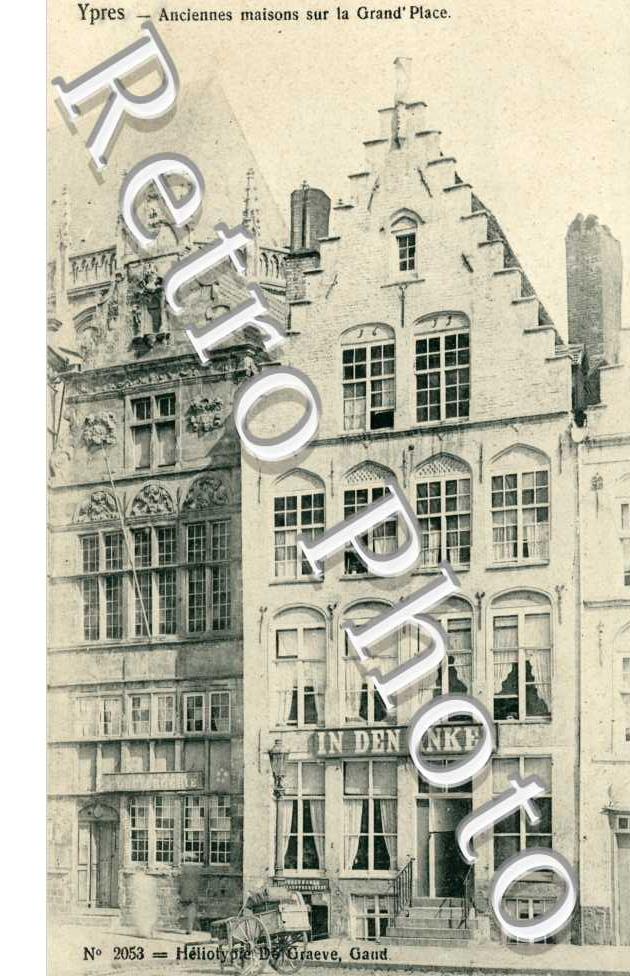 la grand' Place - Anciennes Maisons