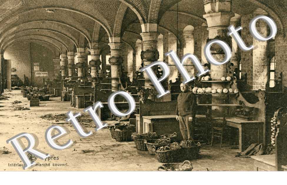 Interieur du Marche couvert
