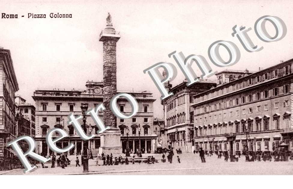 Piazza Colona