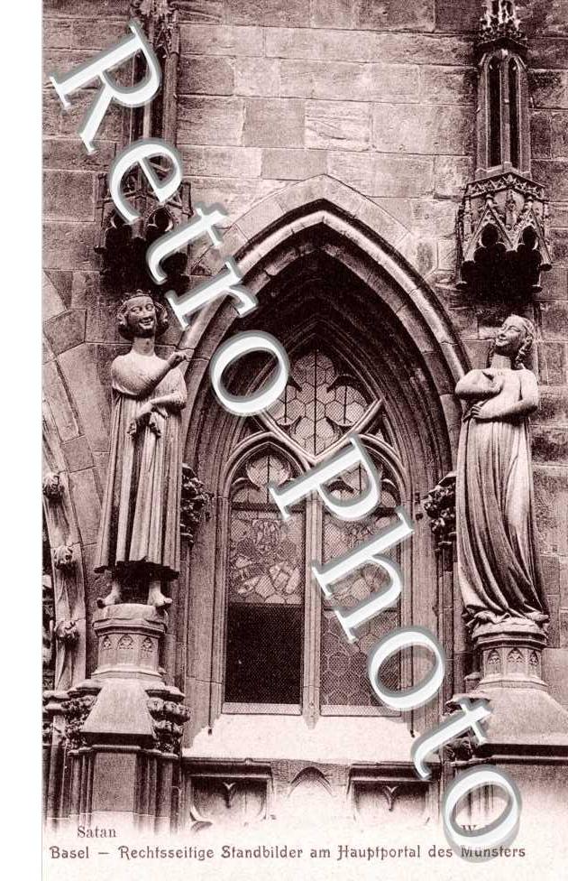 Rechfsseifige am Hauptportal des Munster. Rechfsseifige le portail principal de la cathedrale
