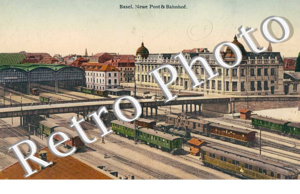 Neue Post & Bahnhof. Nouveau bureau de poste et gare