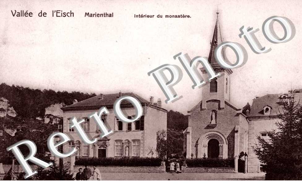 Interieur du Monastere