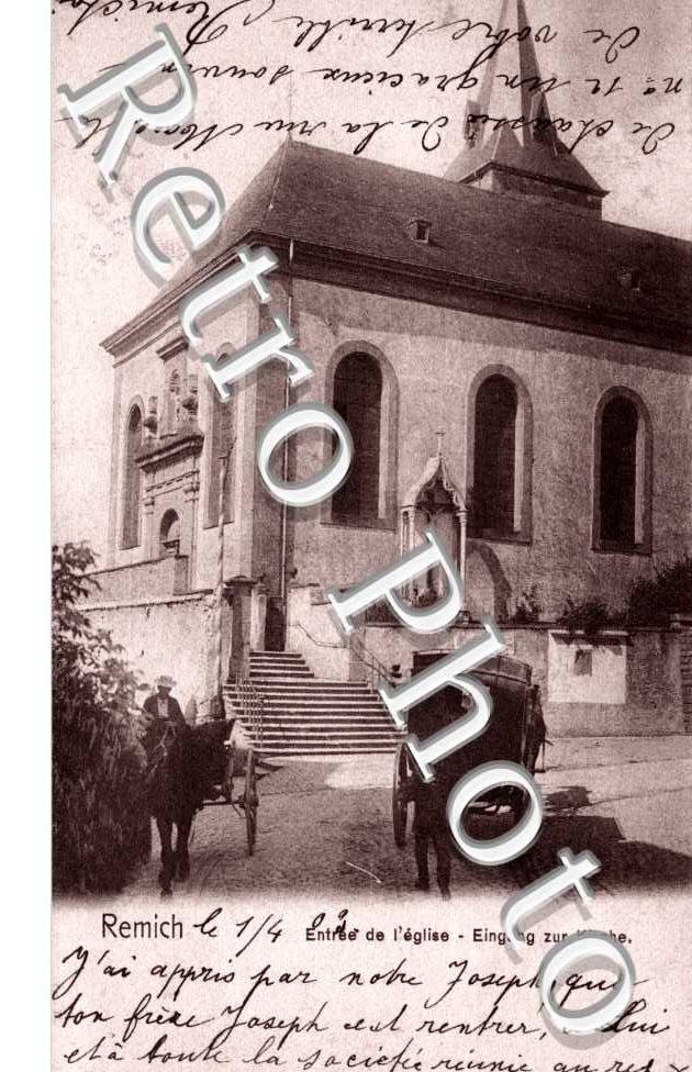 Entree de l'eglise