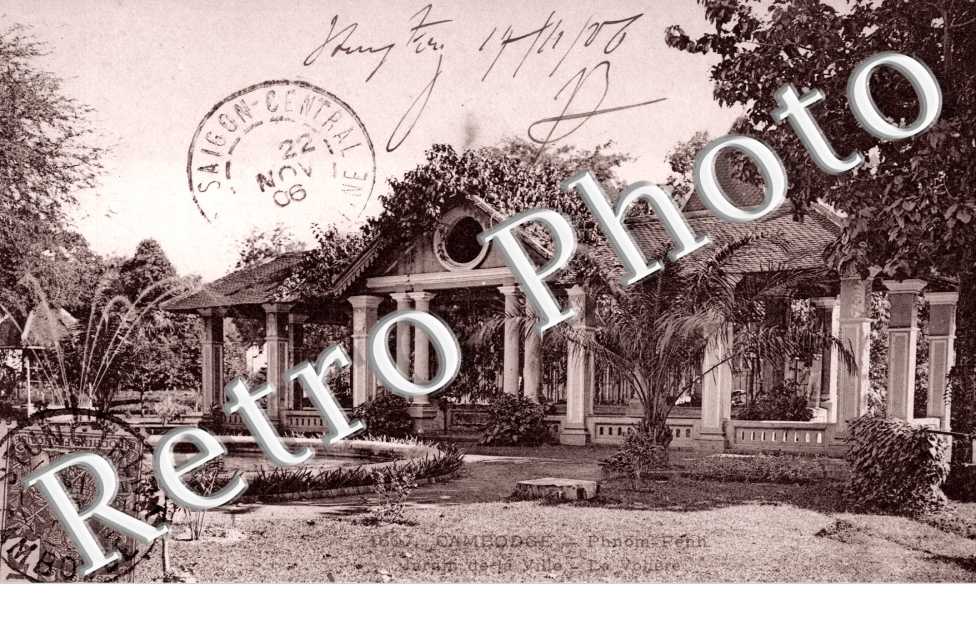 Jardin de la Ville - La Voliere