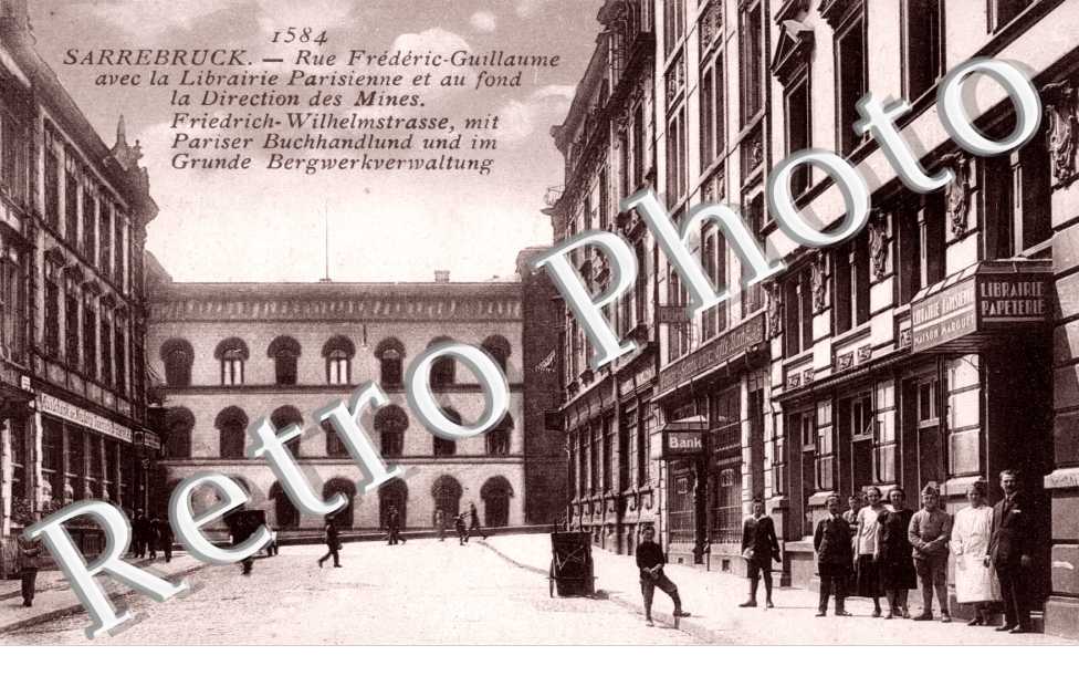 Friedrich Wilhelmstrasse, mit ¨Pariser Buchhandlund und im Grunde Berwerkverwaltung