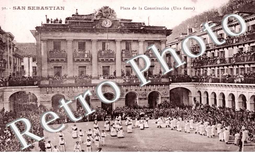 Plaza de la Constitucion (una fiesta)