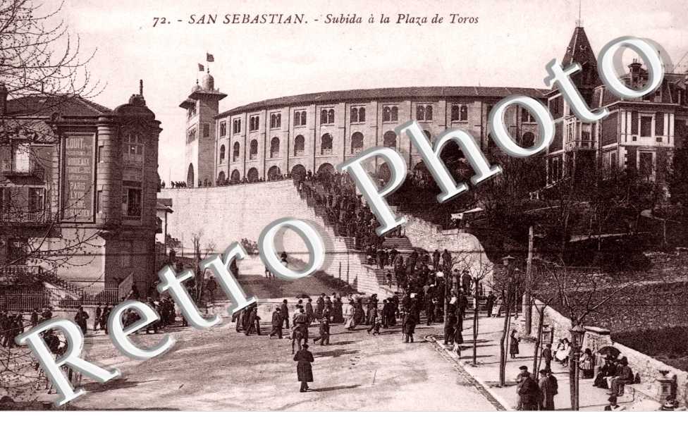 Subida a la Plaza de Toros