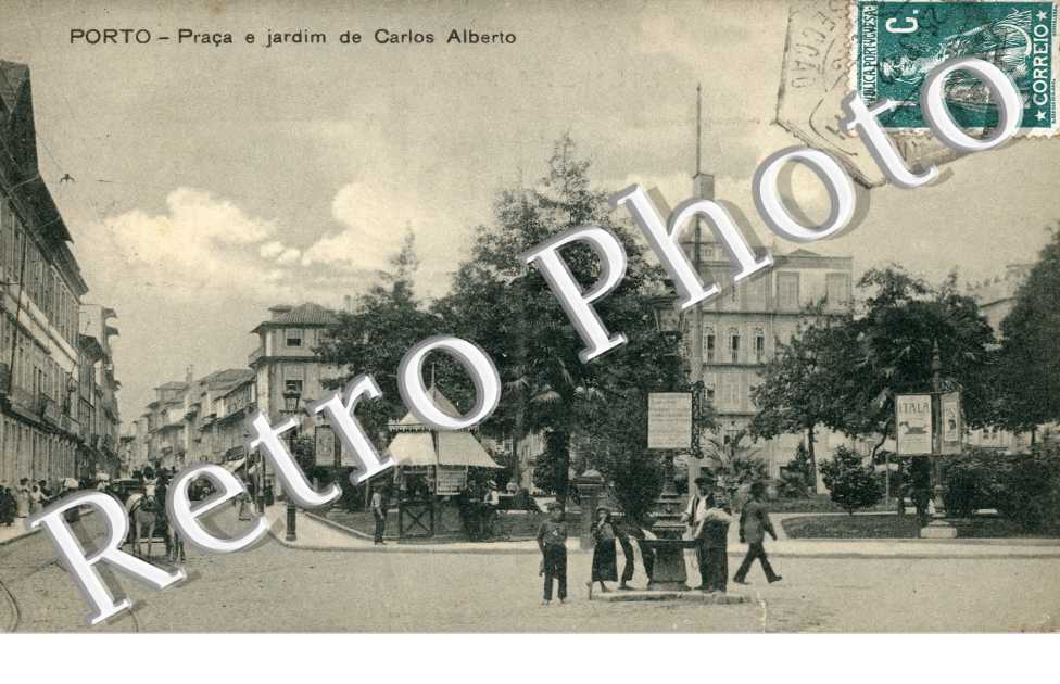 Praca e Jardim de Carlos Alberto