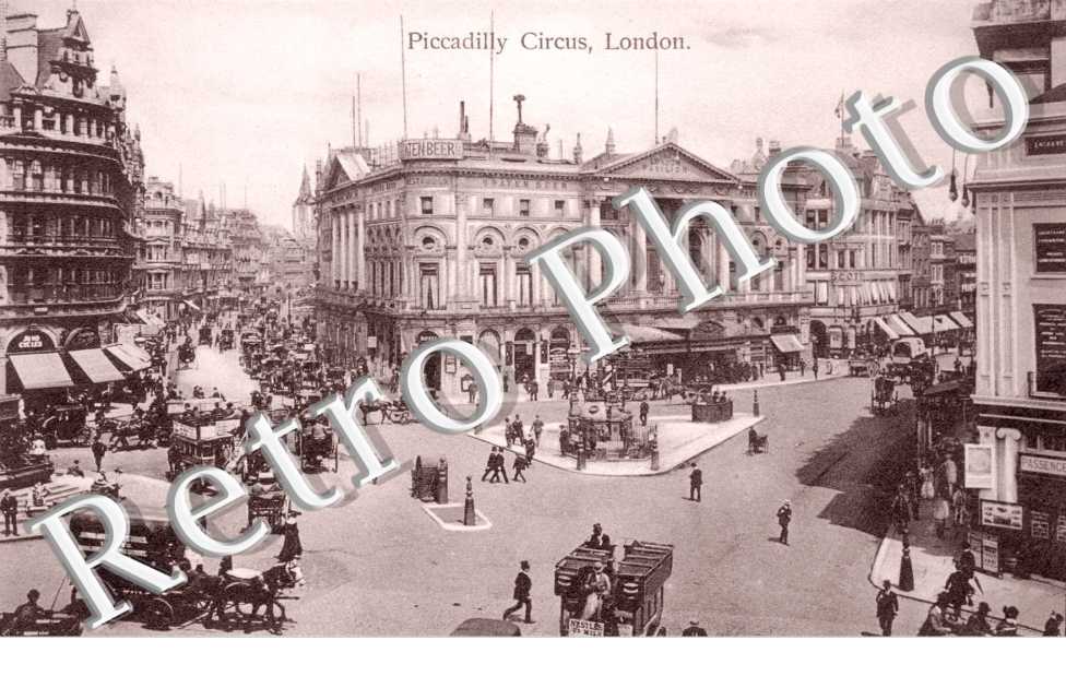 Piccadilly Circus