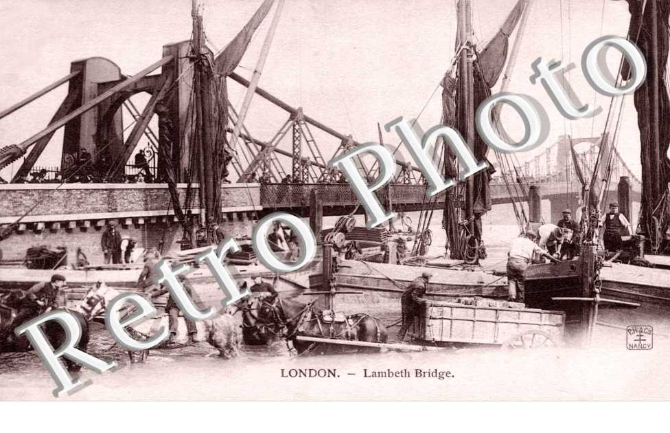 Lambeth Bridge