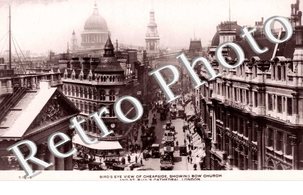 Bird's eye view of Cheapside, showing Bow Church and Saint Paul's Cathedrale