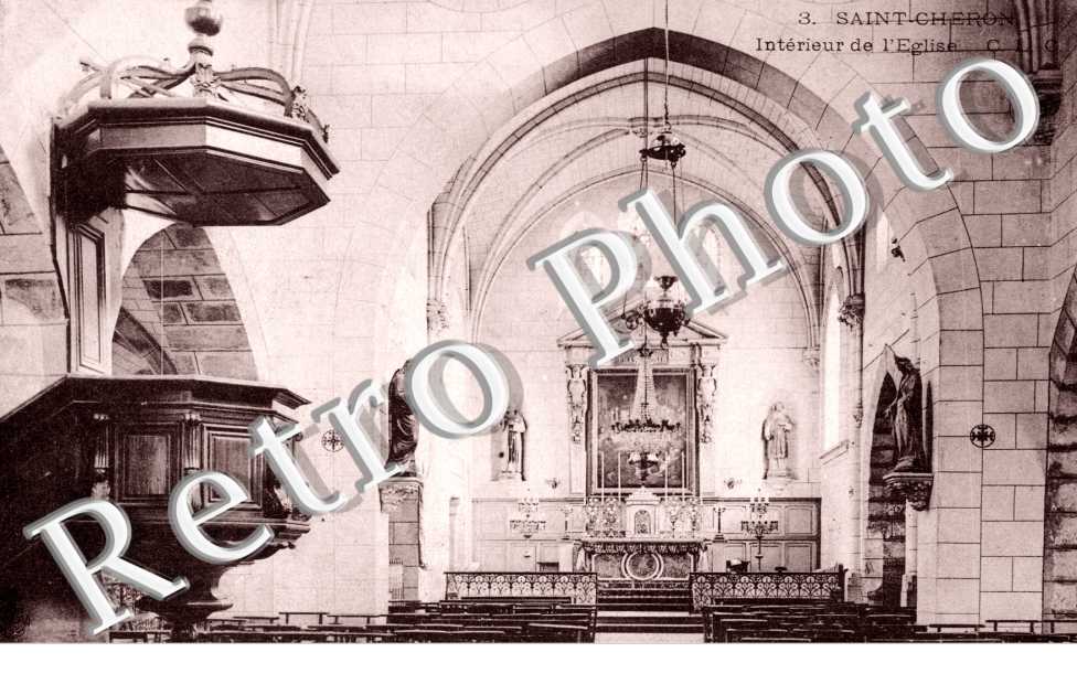 Interieur de l'Eglise