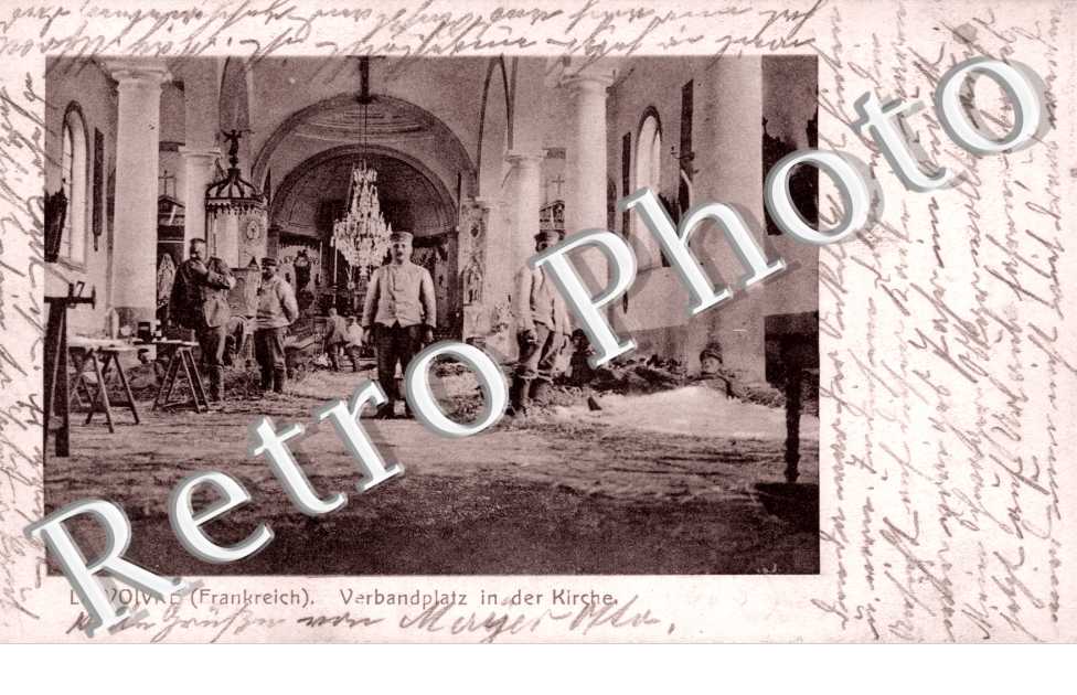 Verbandplatz in der Kirche
