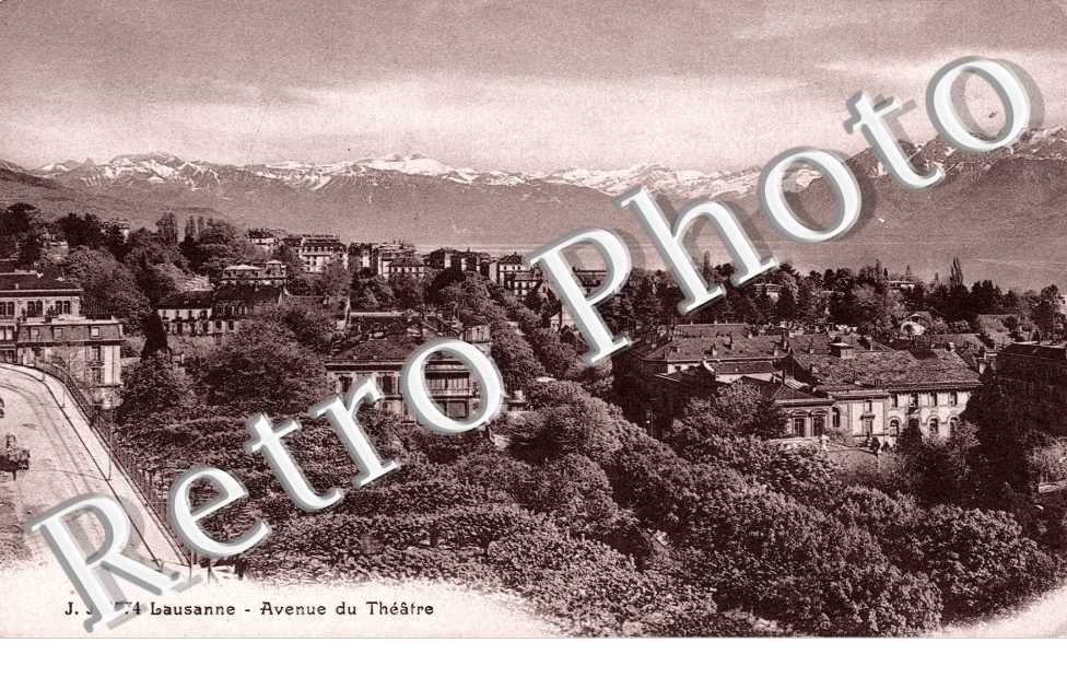 Avenue du Theatre
