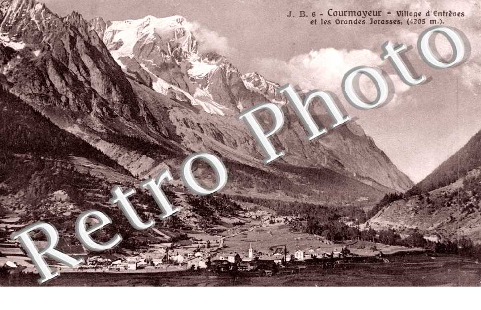 village d'entreves et les grandes jorasses