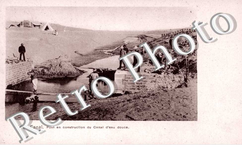 Pont en construction du Canal d'eau douce