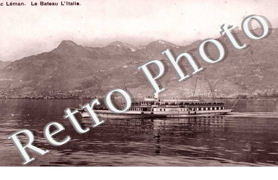 le Bateau L'italie, lac, vue general