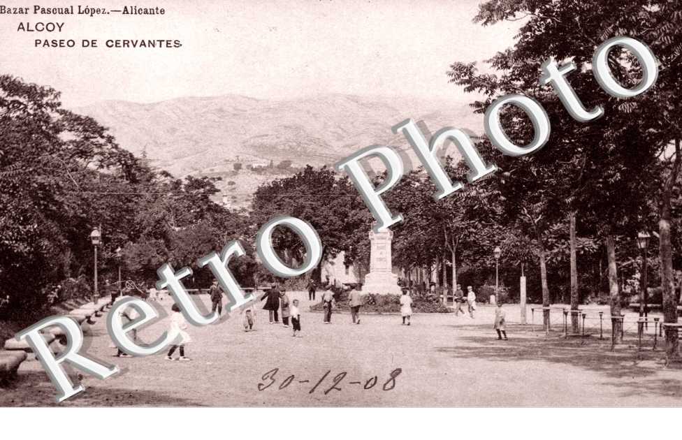 Paseo de Cervantes