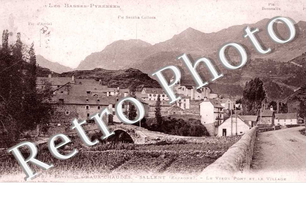 le Vieux Pont et le Village