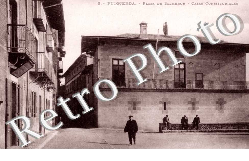 Plaza de Salmeron - casas consistoriales